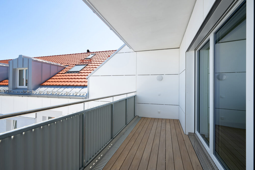 Esswurmstraße 7+9 / Gaißacher Straße 24+26